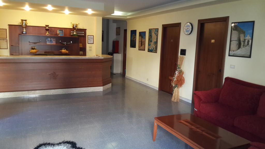 Albergo Boccaccio Villa San Giovanni Ngoại thất bức ảnh