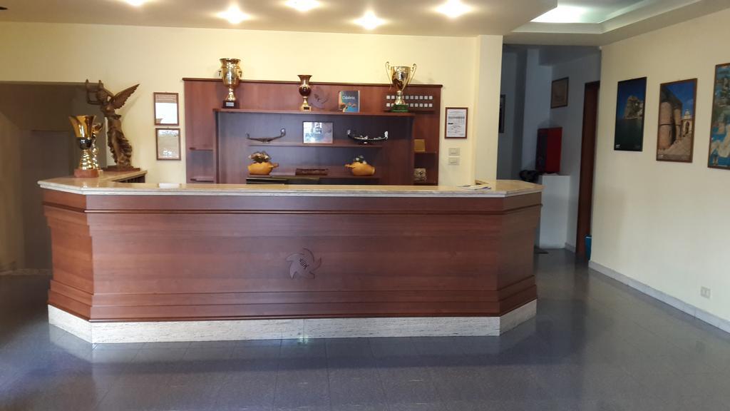 Albergo Boccaccio Villa San Giovanni Ngoại thất bức ảnh